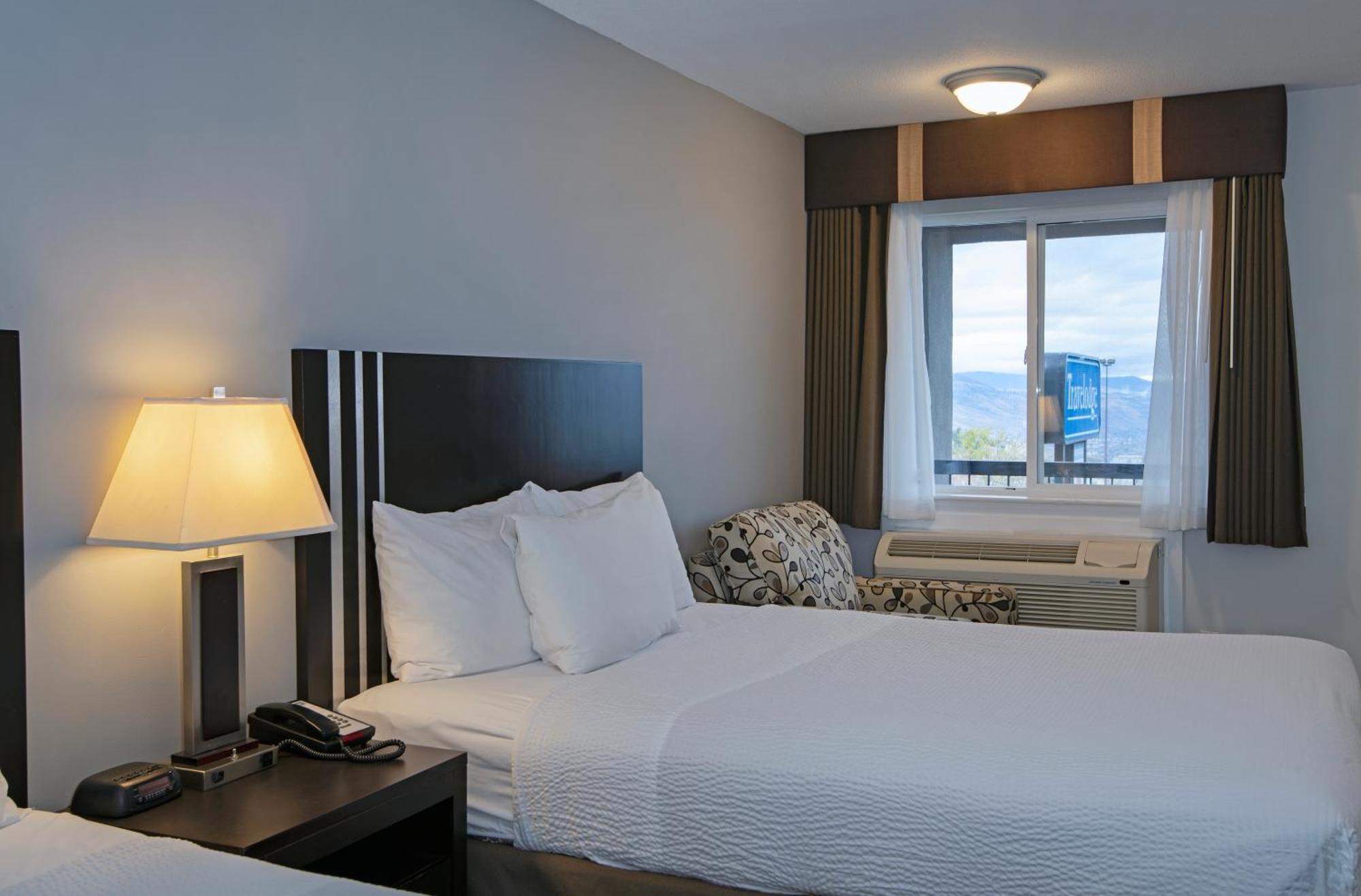 Travelodge By Wyndham Kamloops Mountview Eksteriør bilde