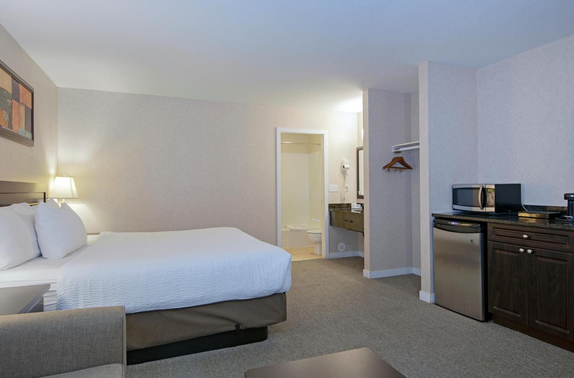Travelodge By Wyndham Kamloops Mountview Eksteriør bilde