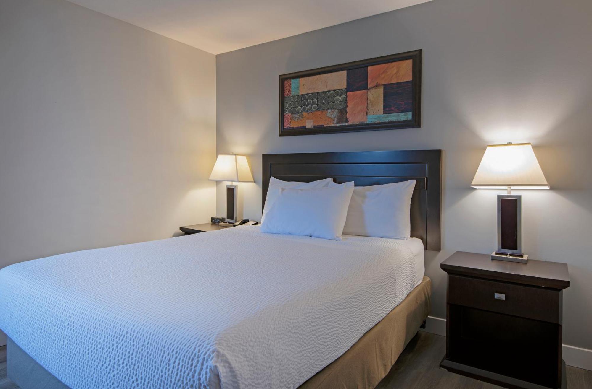 Travelodge By Wyndham Kamloops Mountview Eksteriør bilde
