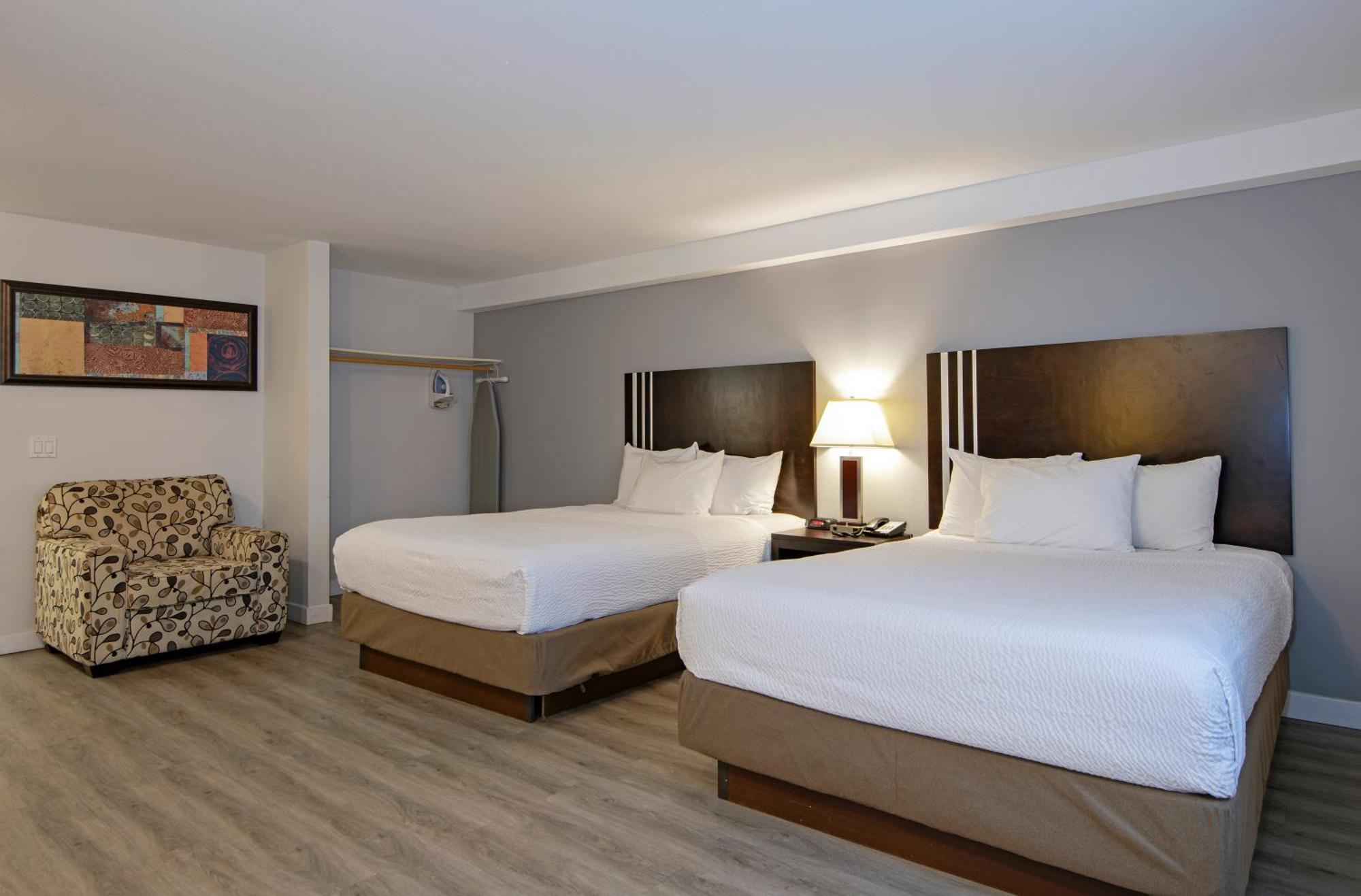 Travelodge By Wyndham Kamloops Mountview Eksteriør bilde