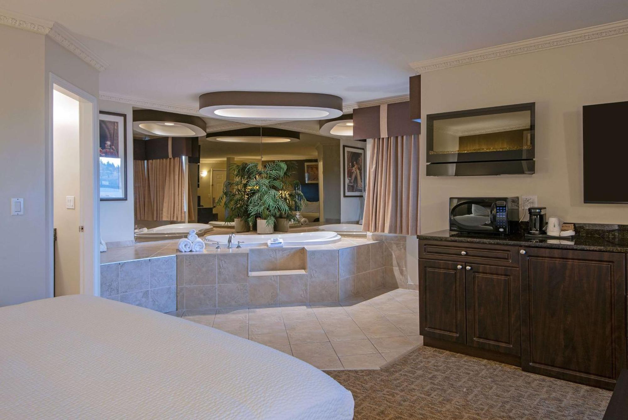 Travelodge By Wyndham Kamloops Mountview Eksteriør bilde